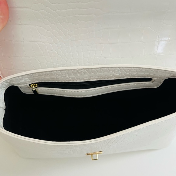 Women shoulder bag - Picture 3 of 3